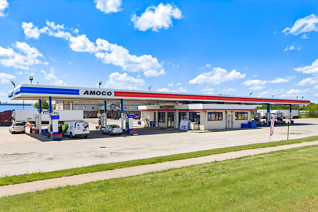 Site 26111, 20 Hampton St, Morris, IL